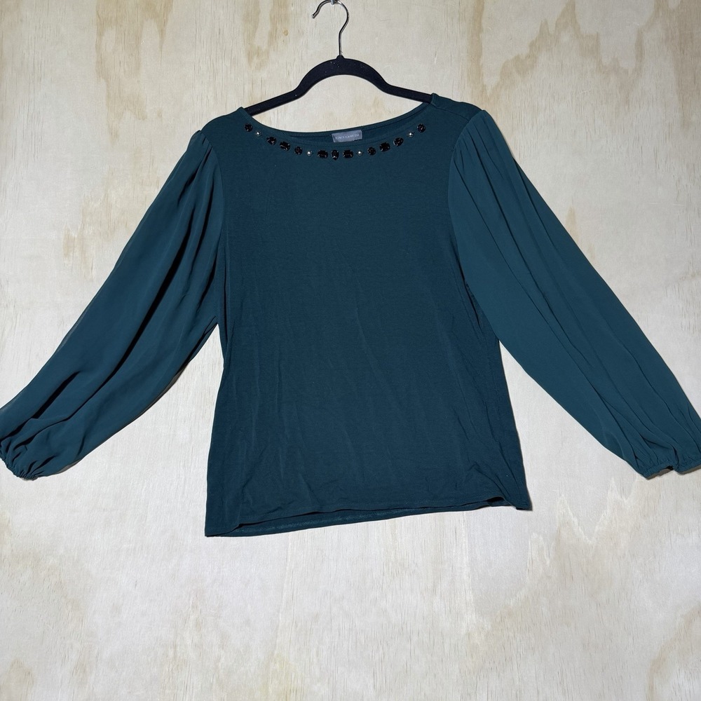 Vince Camuto Women's Medium Green Jeweled Blouse 3/4 Sheer Sleeve‎ Stretch Top